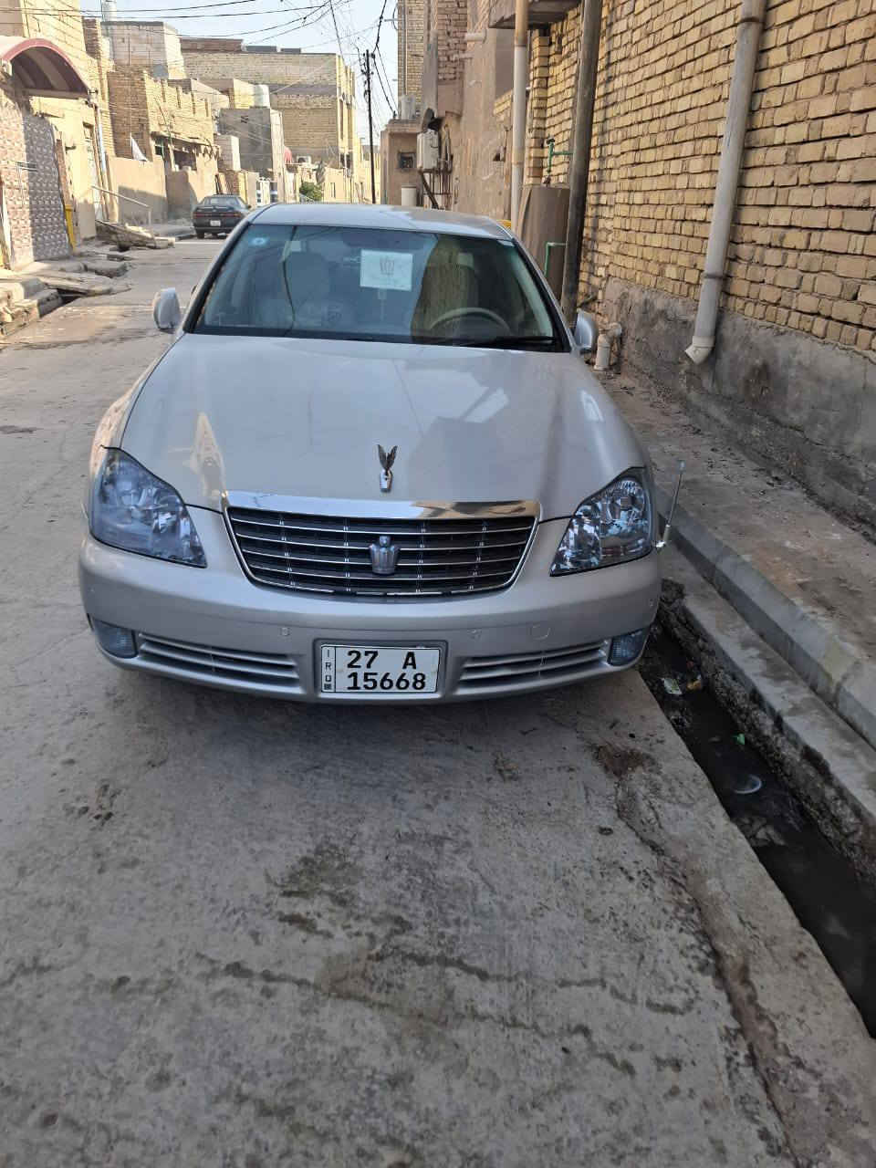 شاهينه موديل ٢٠٠٤ بسمي مداور ثاني يوم ذي قار انكليزي هزه وفحص جاهزه ألون بحري اتلت دكم برده خلفيه تبريد خلفي امامي لايت دوار زنون أريل امامي حساسات خلفي امامي قطعتين صبغ كد اشبر بل كماره وبل قبق مال البان زين أثر اجراد تخم تاير باتري جديد ست بصمات غرفتها بيجي  رقم الموبايل *********** العنوان ذي قار الشطره السعر ١٣٧ الشطره, ذي قار
