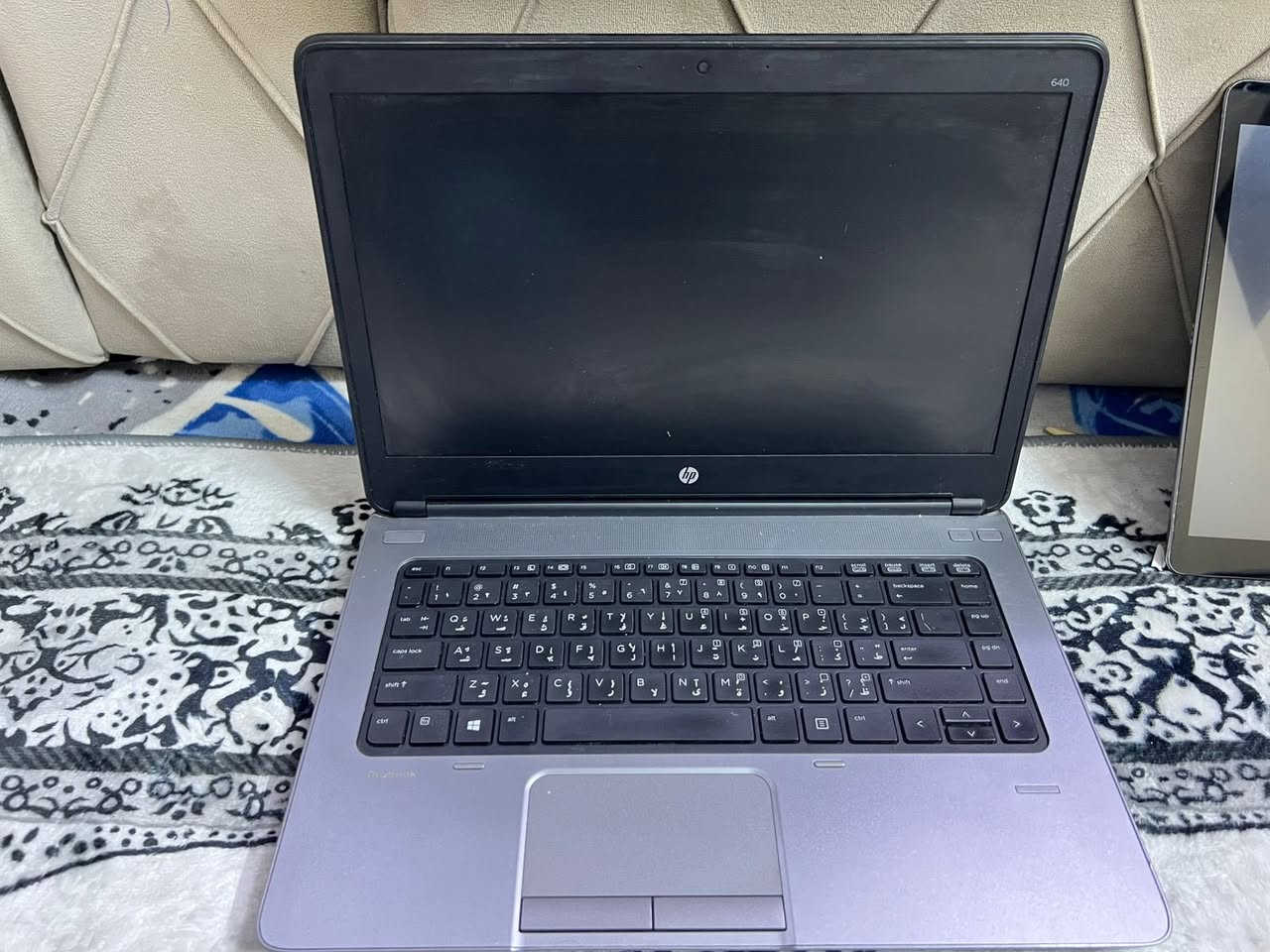 السلام عليكم-i
لابتوب hp وندوز 10pro الجيل الرابع cor i7
ذاكرة 512
للمراوس بايفون او تلفون قوي او بيع ب180 قفل 
-تشغيل اقل ٢٠ثانية 
-وياه شاحنته 
-قابل للتحديثات Update


**إذا كنت صاحب هذا الإعلان وتريد حذفه لأي سبب، رجاءا أرسل رسالة إلى الدعم الفني**