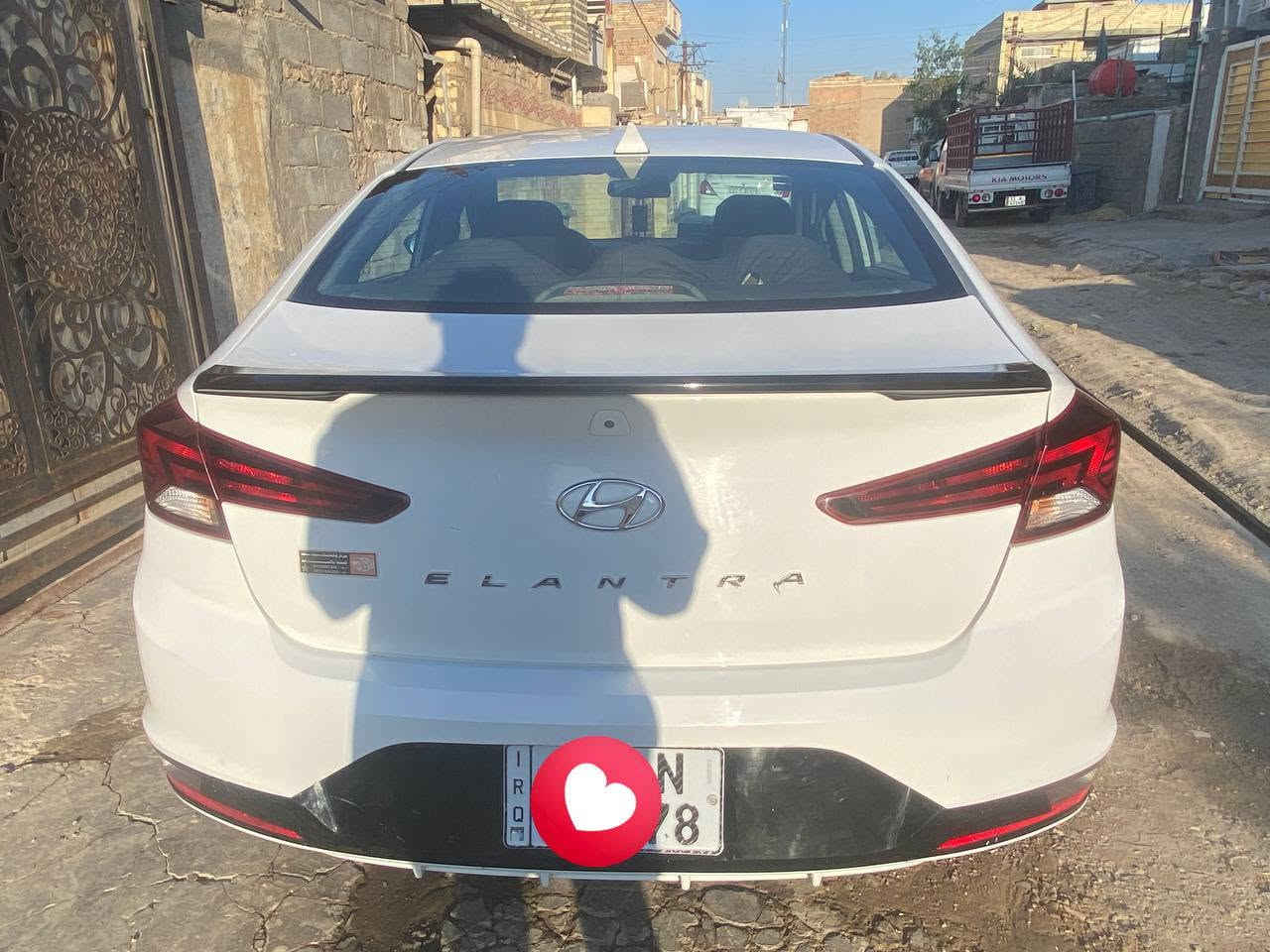 السلام عليكم النترا موديل 19 امريكي فول واحد على واحد
-كير at
-مكينة صدر جديد 
-تبريد ثلج 
-اربع بصمات 
اشاير بلمري
-فتحة 
-بغداد بأسمي
ماشية 115 
السعر 133 وبيهة مجال مكاني ابي غريب العصرية 
رقم الهاتف " ***********".  كورك
               "***********" . اثير
