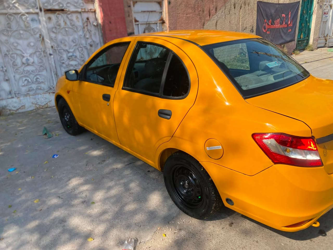 سلام عليكم ساينه موديل 2018 مكينة وكير و حداديه و تبريد مكفولات مكفوله من الصبغ و التبديل منضومهً غاز السيارات احلا من الصور السعر 50 وبيها مجال هاتف *********** مكان نهايت حي اور
