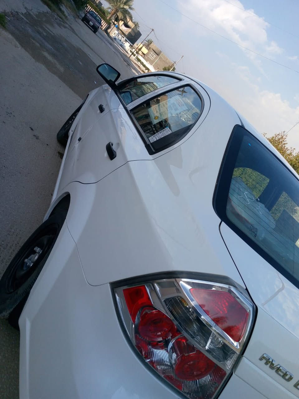 يالله من رخصة الادمن سياره شوفر ليت افيو وارد خليجي مكينه مفتوح موديل السياره 2011السياره ماشيه 173 الف حقيقي  رقم بغداد دولي تحويل جديد وارقام دولي السياره بيه صبغ ٣ قطع بدون دواخل فقط رش السياره كير ومكينه وحداديه وتخم تاير وتبريد وتدفئة وكهربائيات كله جاهزه مناقصه اي شي مكان السياره بابل المحاويل 
السياره معروضه ٧٤ وبيه مجال بسيط 
مكلف بالنشر فقط الاتصال على هذا الرقم 
***********
