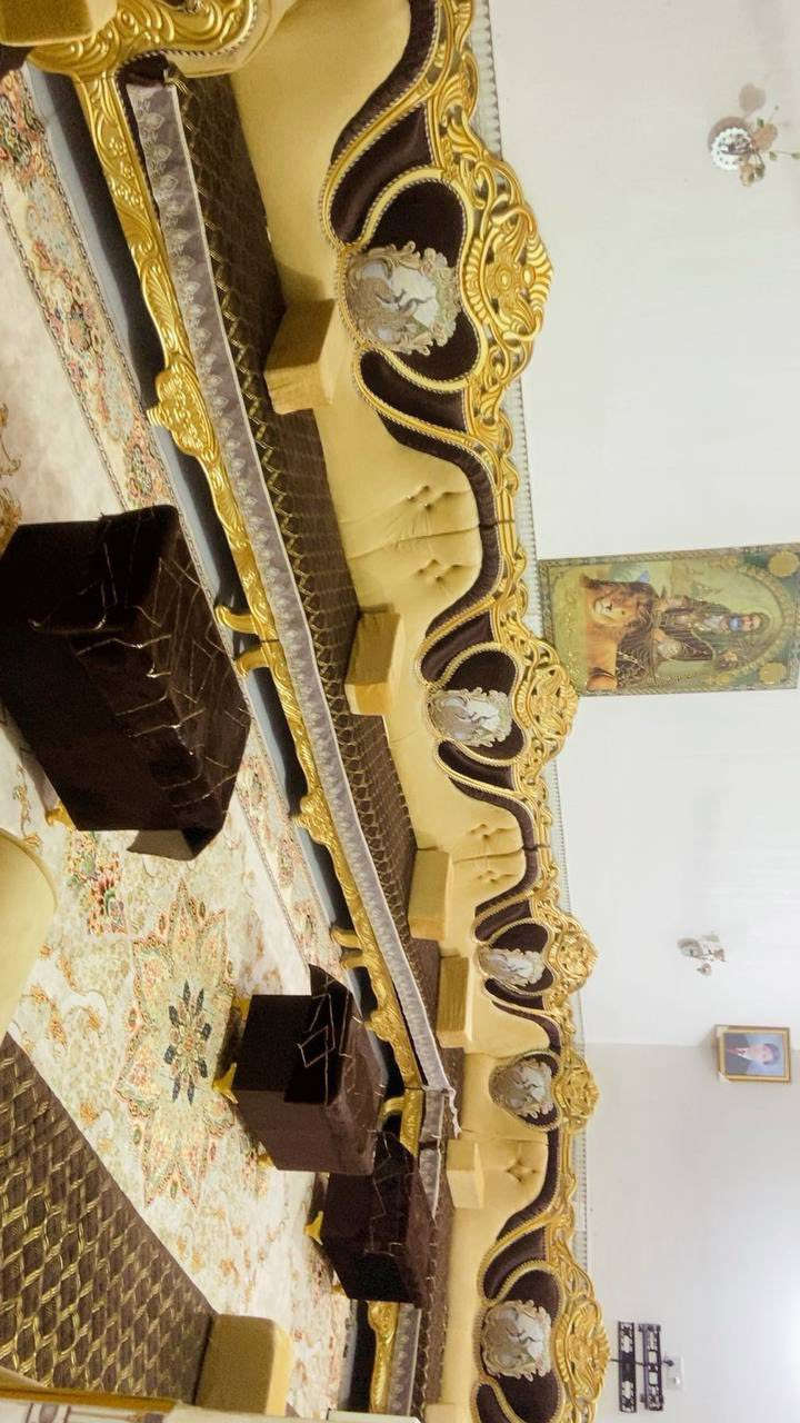 سلام عليكم اخوان عندي تخم اللبيع تخم والله ماخذه تزكام ماخذ والله المتر مفصله ١٤٥ الف 
على مساحه ٨x٤ يعني تقريبن ٢٣ متر. التخم رايده  ١٨٥٠ بي مجال اشويه 
ماصايرله. ٧ اشهر من اشتريته 
مكاني كربلاء ***********
