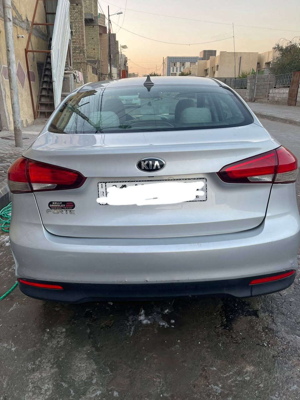 السلام عليكم فورتي موديل 2018 محرك الفين دوش سياره خير من الله ما بيها اي نقص ماشيه 84لسعر 128وبيها مجال مكاني بغداد 
***********
