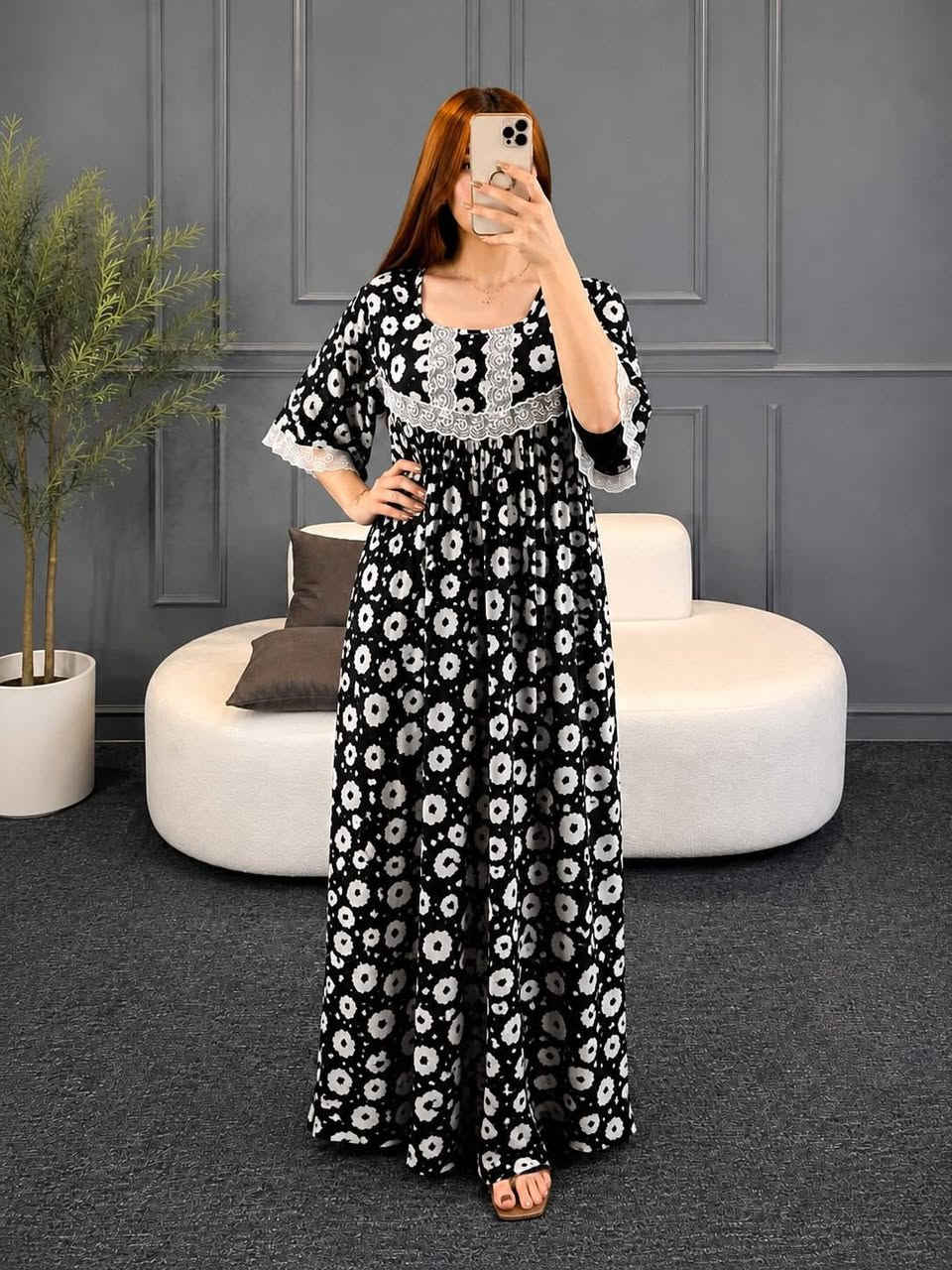 فستان بيتي بارد 
القياسات L Xl xxl xxl 
السعر ١٠ آلاف فقط


**إذا كنت صاحب هذا الإعلان وتريد حذفه لأي سبب، رجاءا أرسل رسالة إلى الدعم الفني**