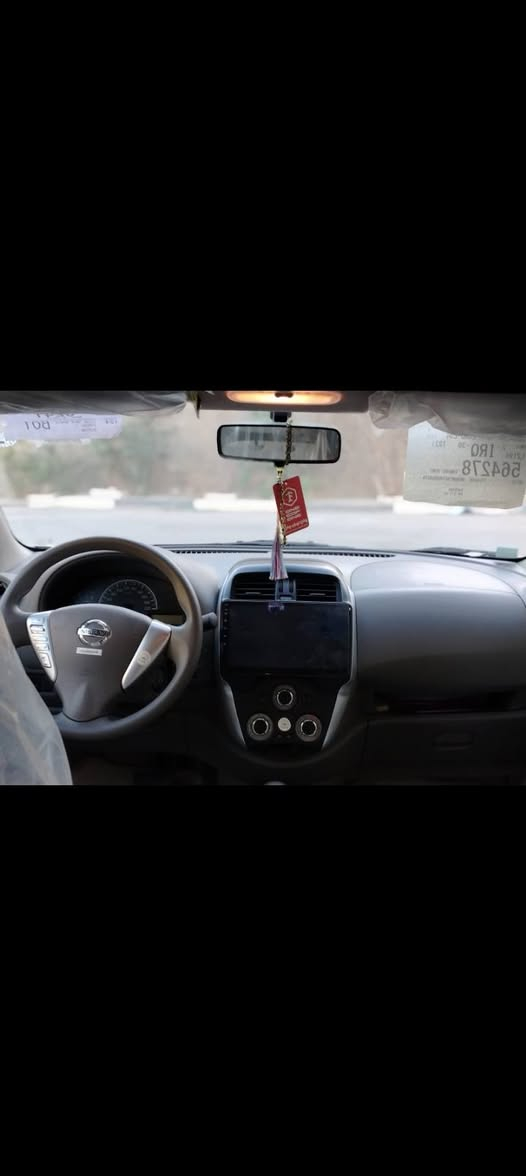 نيسان سني ٢٤ هندي ماشيه ٤٧ الف بسم شركه مكفوله بس بيها رصعه بسيطه مبينه بصوره ١٢٥ سعرها بصره ياسين خريبط *********** استعمال شخصي
