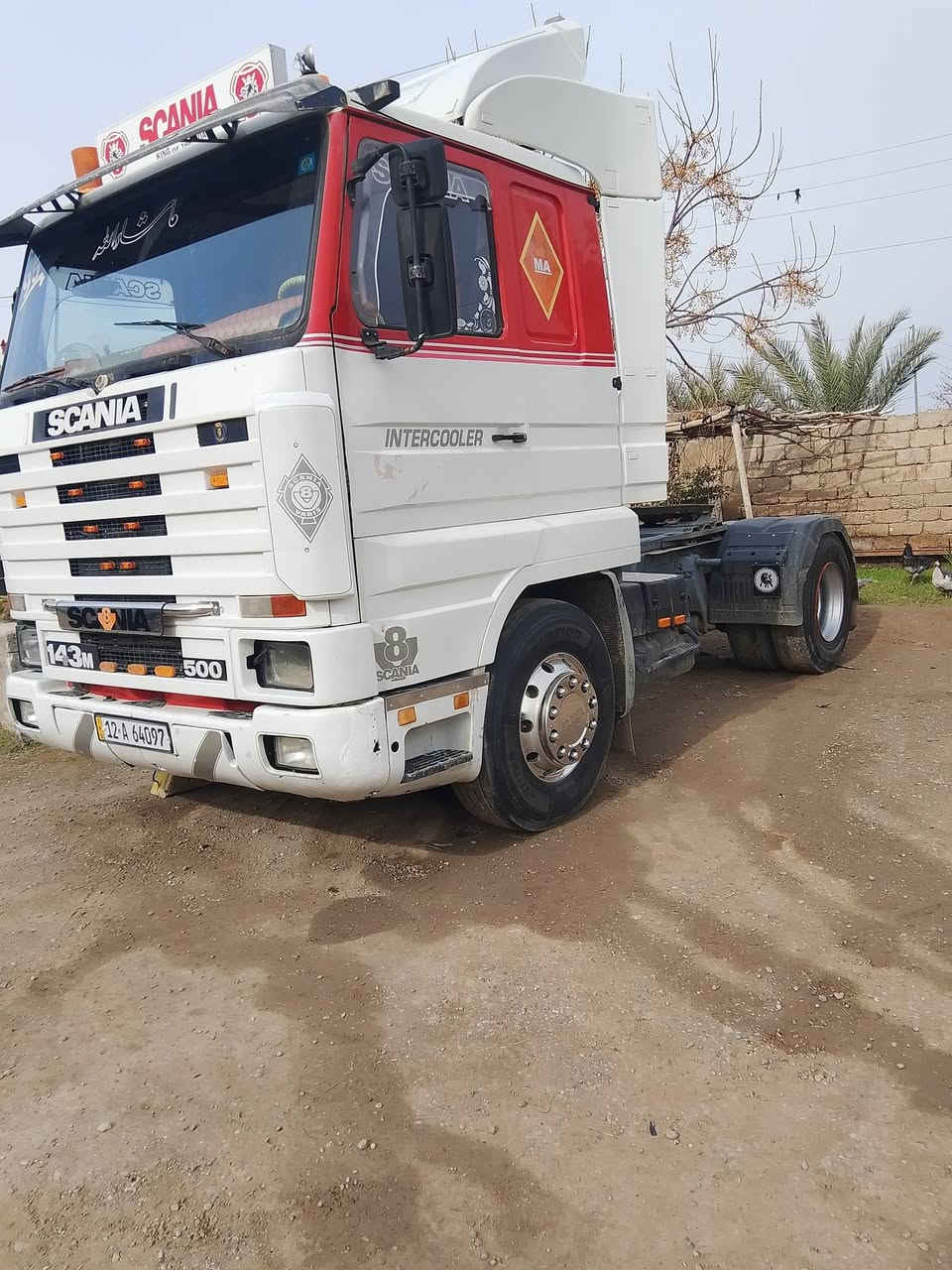 سكانيا راس للبيع 143 كير 900 .3×3 مربوطه عربانه رقم نينوئ مسطره باسمي
باقي التفاصيل الاتصال عالرقم
***********
