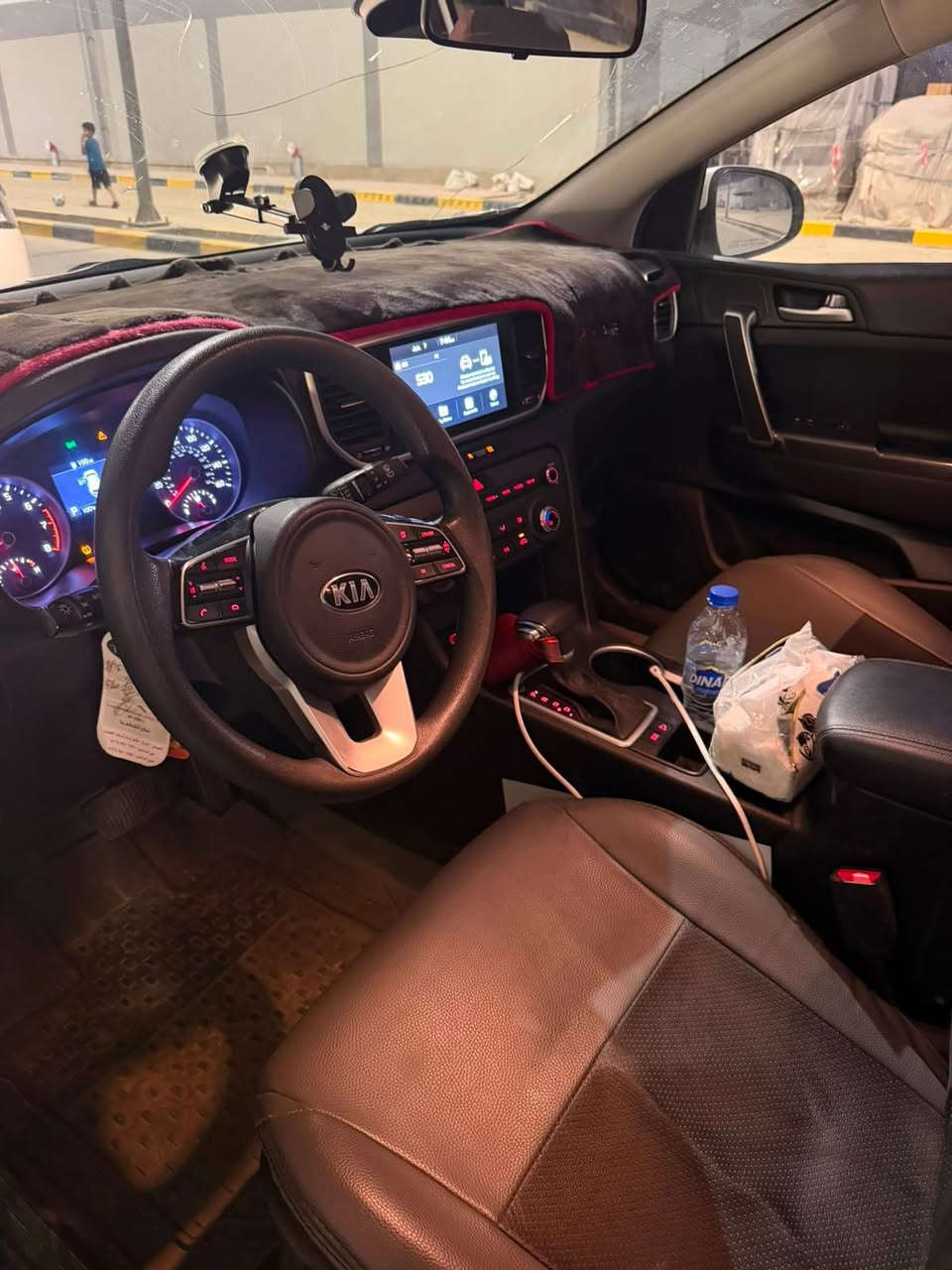 بيع مستعجل بسعر البلاش 168 ورقه قفل 
كيا سبورتج 2022 أمريكي كلين تايتل 
السياره داخل سرقه مرايات ويدات بوب 
كفاله عامه من بارد او صبغ وتبديل كير مكينه شواصي ايرباكات كفاله 
ماشيه 54 الف جدا جديده مال بيت 
رقمها بغداد باسمي عنواني المنصور 
*********** 
بيها ملاحظه با بنيد من امريكه على وضعها
