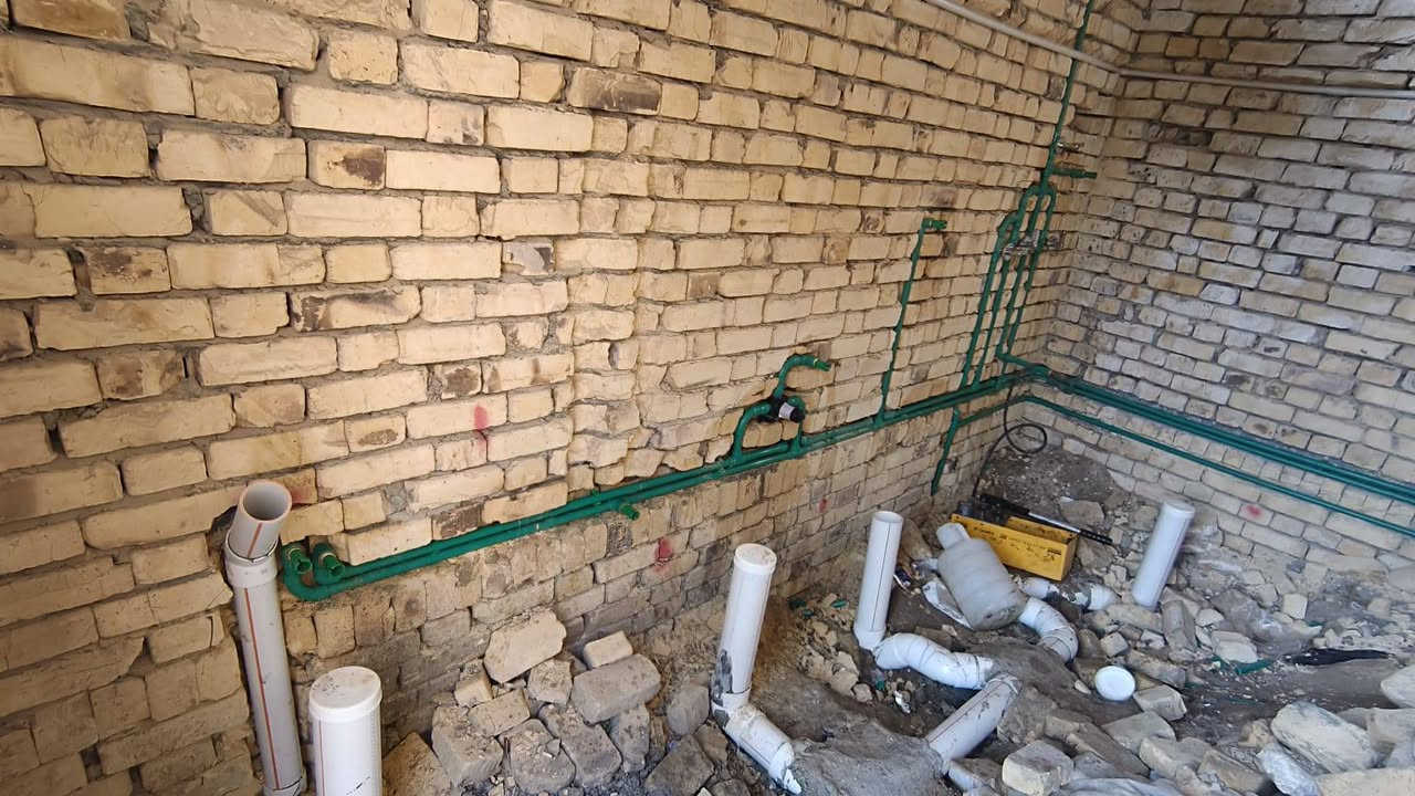 السلام عليكم سباك صحيات عام تاسيس ماي ومجاري
كادر متكامل عمل حسب المواصفات الهندسيه 
تاسيس بيوت بجميع الانضمه الكلاسك والحديثه
ربط منضومات 
تاسيس محطات 
تاسيس شلالات 
  هاتف +واتساب 
‏‪***********‬‏
