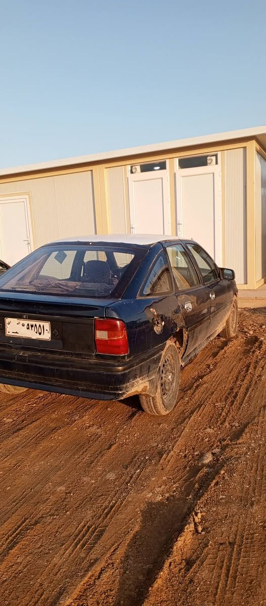 ڤیکترا مەکێنە ٢٠ گێرو مەکینەبەشەرت بی موشکیلە ئارم پلاستیک بەشەرتی ئەوەلیات گەرمی و کارەبایت و پاوەر بەشەرت شوین هەولێر سعر ٢٠ معمالە گۆرینەوەش دەکەم
ژ.م ***********
 ژ.م*********** أربيل, العراق
