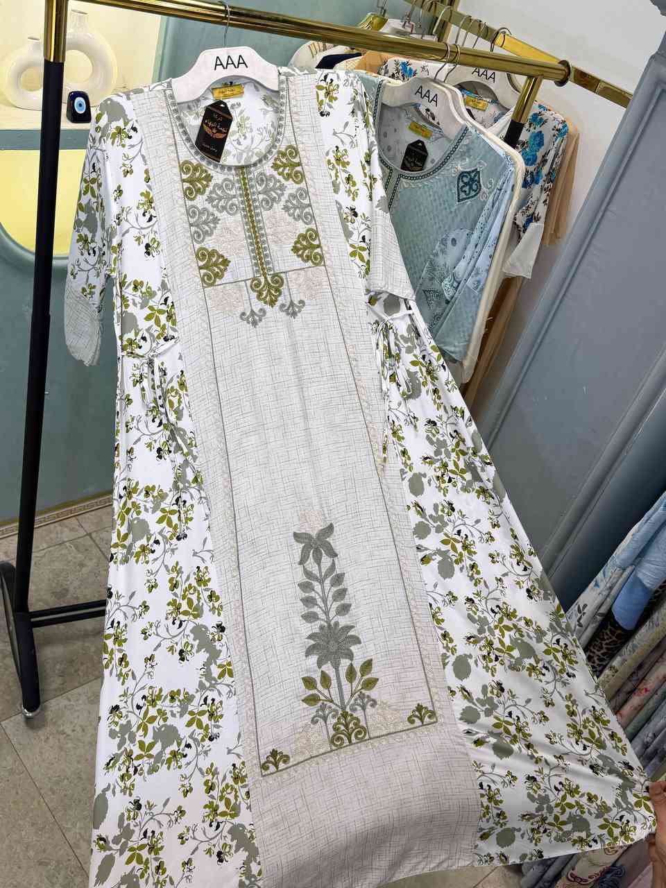 #دراعه #الامارتي التطريز 

قياسات 2XL 3XL 4XL 5XL

سعر درزن ١٠٥ 

توصيل ٥ الاف كل مدن العراق


**إذا كنت صاحب هذا الإعلان وتريد حذفه لأي سبب، رجاءا أرسل رسالة إلى الدعم الفني**