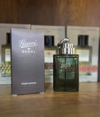 غوتشي • عطر • مستخدم رشات