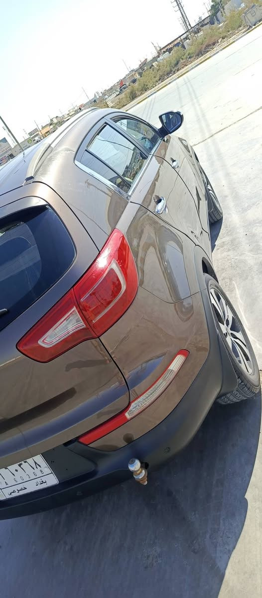 للبيع كيا سبورتج موديل 2013 رقم بغداد بأسمي شرط التحويل سيارة جاهزة للأتصال ***********
