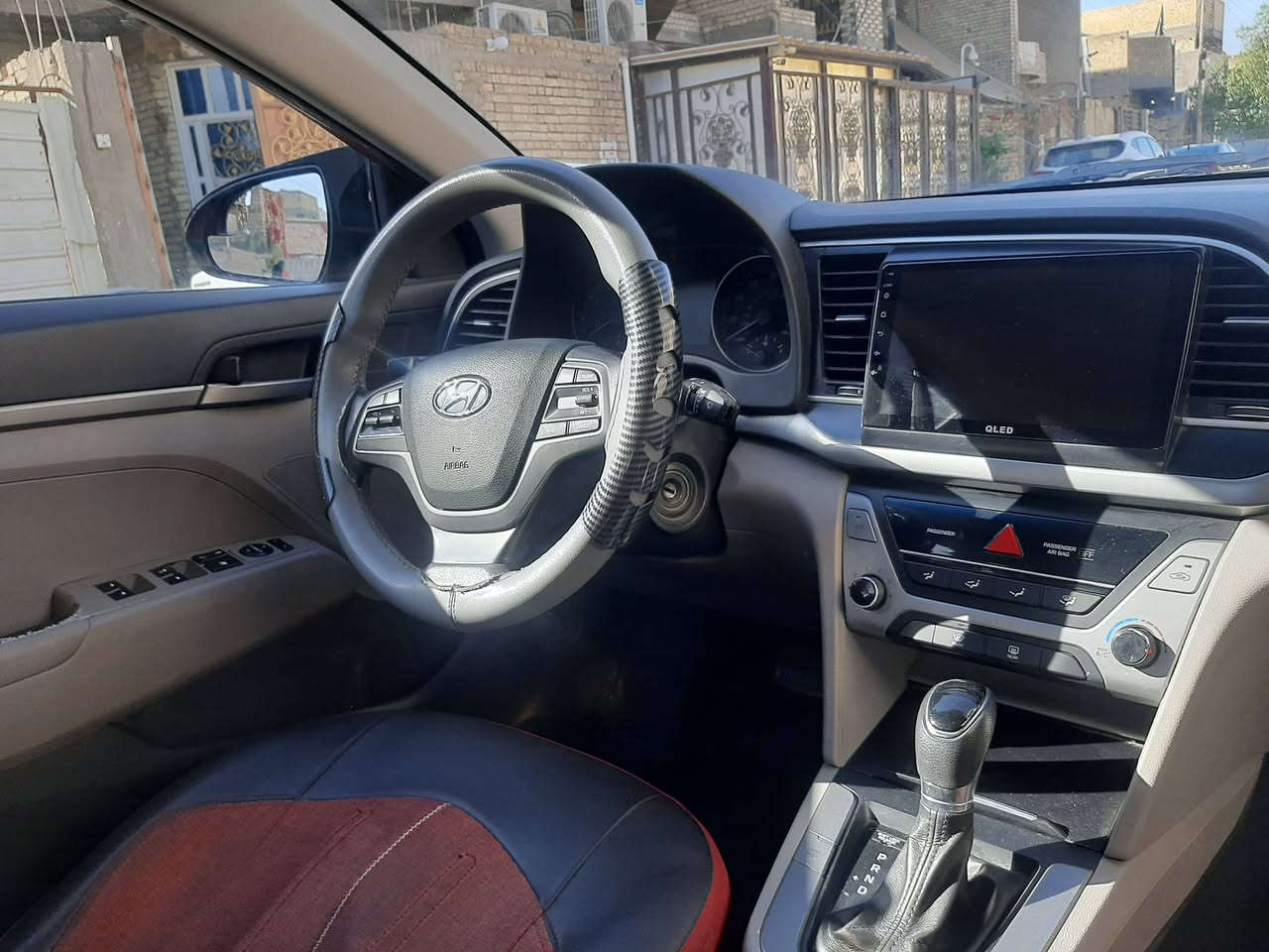 للبيع إلنترا 2017 حمرا 🚗
السيارة نظيفة كلش، وارد امريكي : كير مكينه خير من الله :تبريد +تدفئ/ تخم تاير جديد / رقم اسليمانيه باسمي تحويل / مكان السياره بغداد / رقم الهاتف ***********
