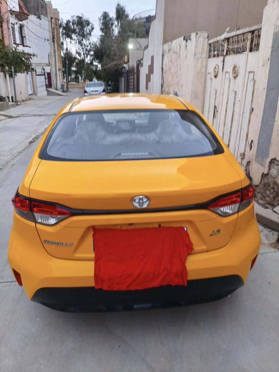 كرولا موديل ٢٠٢٤ هايبريت علامة اسود.رقم كركوك مشروع وطني سنوية جديد لحد٢٠٣٠.سياره بدون ضرر يعني كلين  
مواصفات كاميره حساس رادار جامات اوتو.ليد امامي و خلفي لايت زينون بلادي. تايرات و ويل جديد بلادي.سياره ماشي ٢٢الف 
شرط تحويل و مواصلات.
كير محرك صدر امامي خلفي كل بشرط
سعر ١٧٥$بي مجال 
***********
