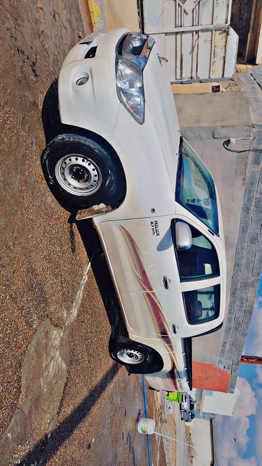 تویوتا مەرزیە بۆ فرۆشتن........

مۆدێل 2011......
مواصەفات 
ناوسور گێرعادی .شاشە ئایپات
بۆیاغ
تەنها جەمالغێکی گۆڕاوە ولەگەڵ دەرگای بۆدێکەی بۆیاغە.
سیارەکە بەناوی خۆمەوەیە.سنەوی و ڕەقەمی تازەیە
مەکینەی نەکراوەتەوە .گێڕو مەکینەو تەبرید بەشەرت 250دینار مەسرەفی تێدانییە
کۆبۆنی بەنزینی هەیە
شرط
تەحویل .غرامە .وکالە بەشەرت.
شوێن قەرەهجیر
***********________***********

تێبینی//گۆڕینەوە ناکەم. كركوك, العراق
