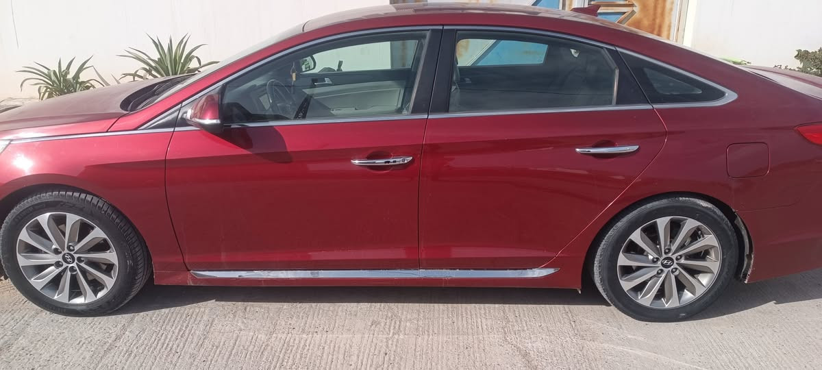 سلام عليكم سوناتا البيع فئة سبورت موديل 2016  امريكي رقم بغداد جديد تحويل مباشر محرك 2400 حادث جاملغ وبنيد كير ومحرك كفاله عادي و اوتوماتيك سياره مكفول الشاصي ماشيا 140 مواصفات سياره بصمه وأشارت ترحيب دواخل جلد ابيض كشن كهربائي تدفئه تبريد تبريد قطعتين تحكم جهتين 3 انظمة قياده جاهزه سياره السعر 122  مكان سياره النجف الاشرف ***********
