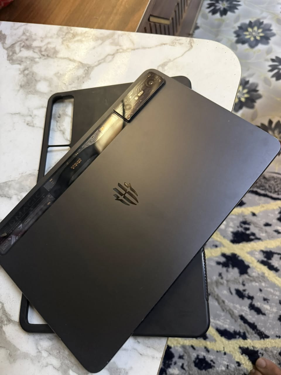 ايباد ريد ماجك ذاكره 256 جهاز جديد سعر 600 وبي مجال مستعجل ع بيع مكاني البصره القبله ***********
