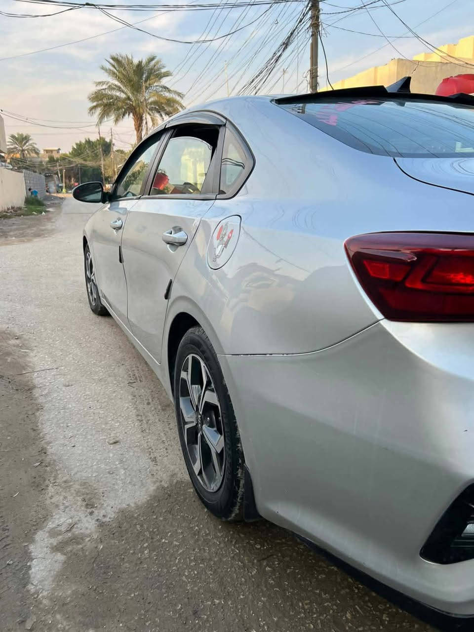 فورتي ٢٠١٩ مكينه ٢٠٠٠دوش كير Atداخله كلين بدون حادث وبالعراق صار بيها نص جاملغ امامي صبغ السياره نص فول رقم اربيل بااسمنا وع ادينا صارلهه ٥سنوات السعر ١٣٣ وبيها مجال *********** مكاني بابل الاسكندريه
