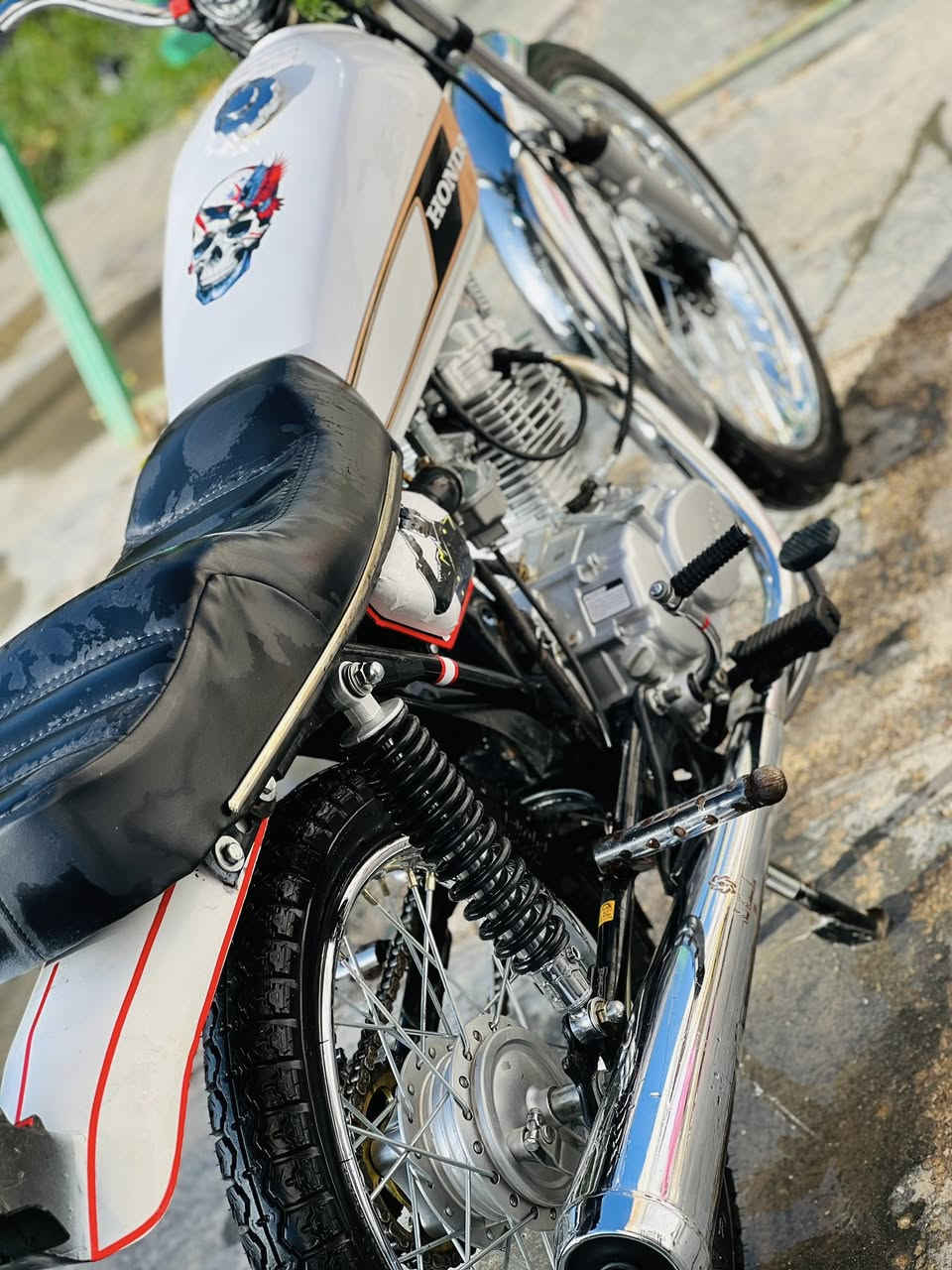 سلام عليكم وين ليدور نضيف وكفاله هاي 25 شاصي ومكينه ثالث تبديلت دهن صبانه مامحطوط عليه بلاااااش


**إذا كنت صاحب هذا الإعلان وتريد حذفه لأي سبب، رجاءا أرسل رسالة إلى الدعم الفني**