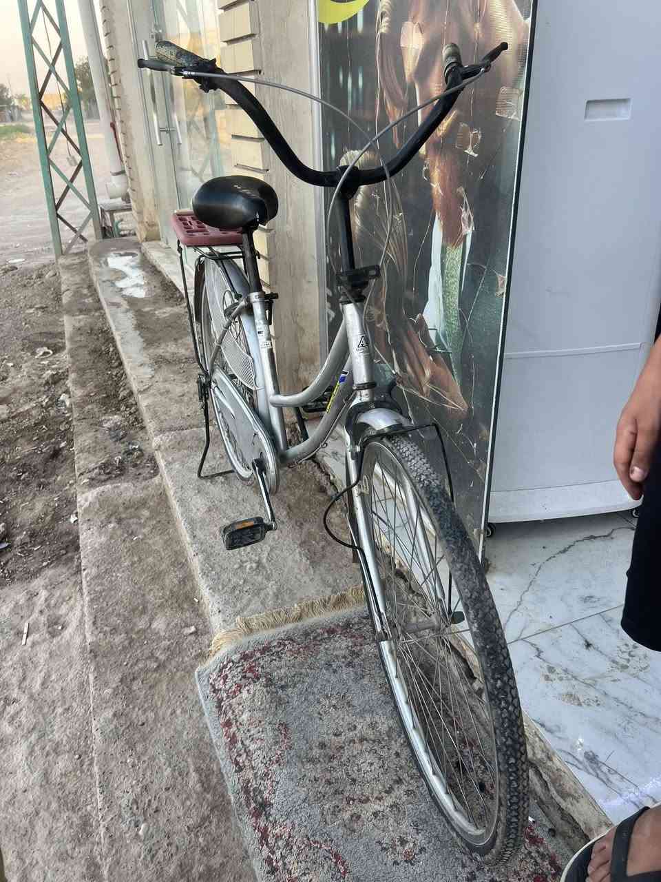 سلام عليكم باسكل بناتي حجم ٢٦
اخو جديد سعر ٥٠
***********

