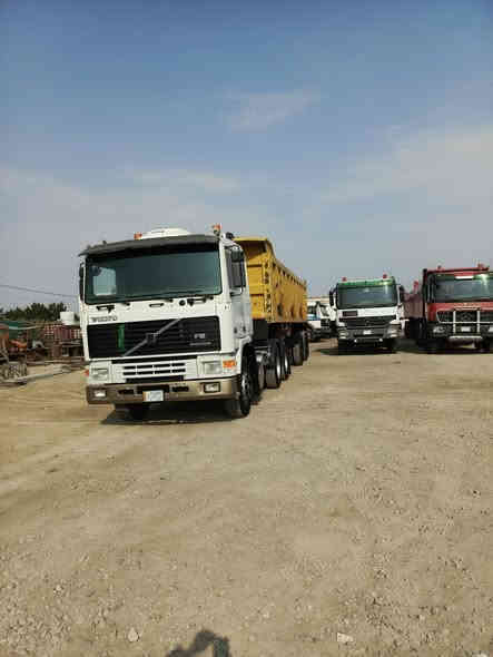 لسلام عليكم فالفو للبيع راس وعربانه موديل 96 راس قلاب ثلاث لوحات مكينه 22 مجموعه النكي***********...***********
