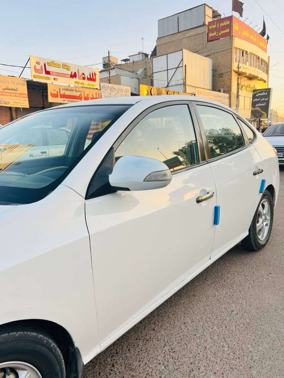 اريد بيع عندي ضرف بيع مستعجل
سعر 79$. وبيها مجال تواصل على ارقام
***********

***********
عنوان بغداد
سلام عليكم النترا شكل قديم سياره حلوه موديل 2011 دكشن عالي رقم شمالي نكليزي تحويل مباشر  بسمي سياره بيها فقط رش باب وجاملغ
