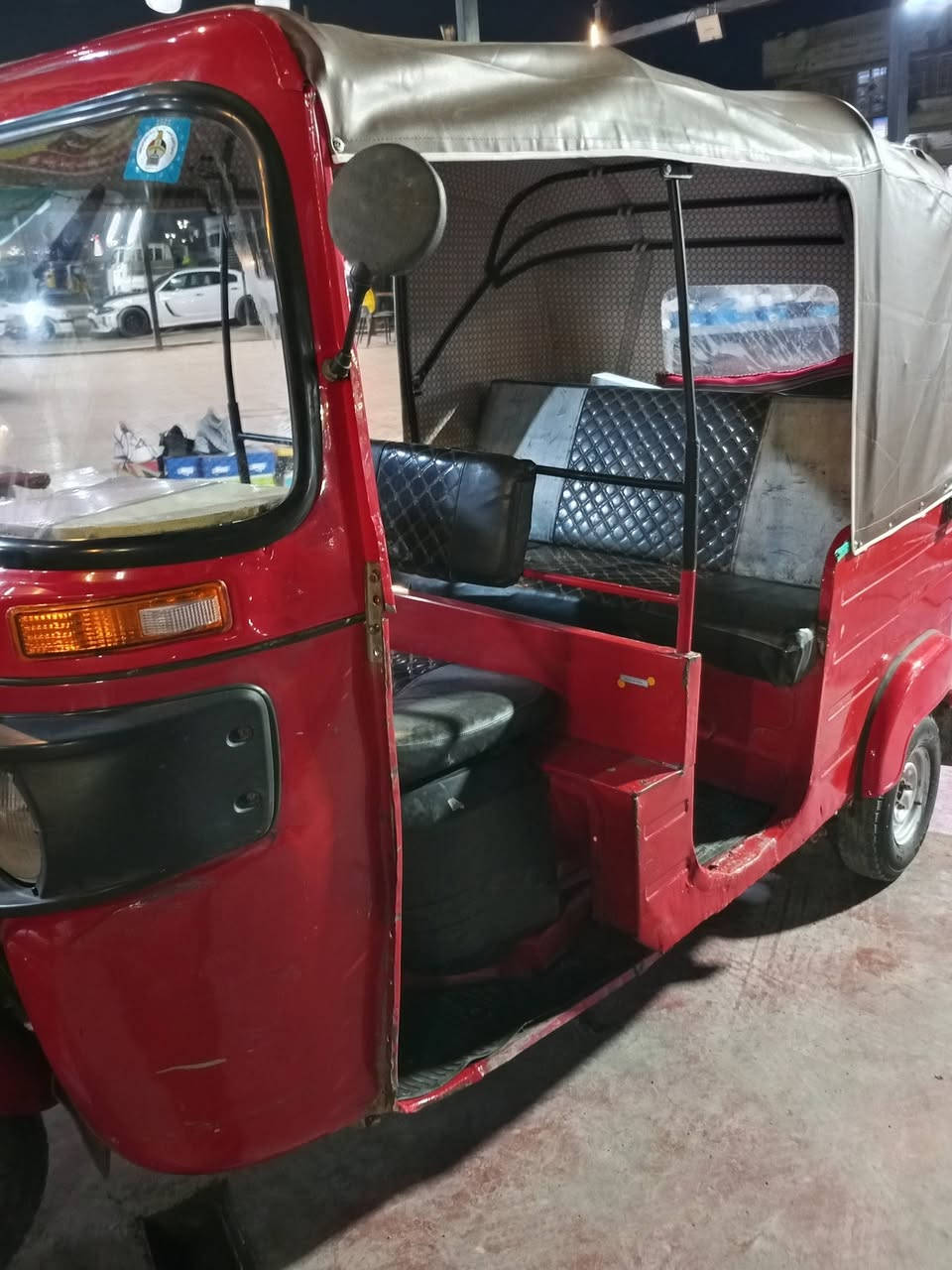 تك تك 18 شهر 12 داخله ب19 رقم نكليزي بسمي تحويل مباشر لا ضربه ولا صبغ ولا معجون فقط دوس السعر 5.500 بغداد مكاني فلكه حي قرب مطعم كاكي كنتاكي ***********
