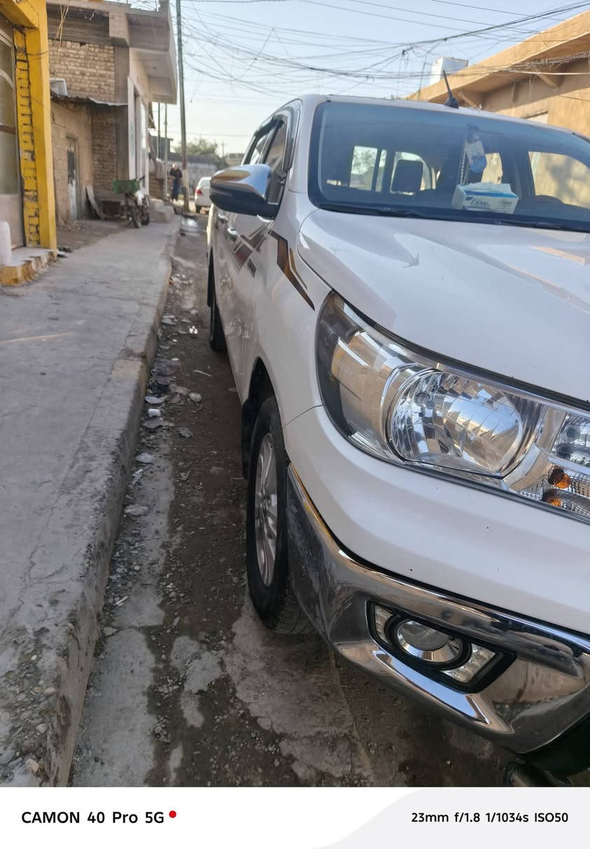 السلام عليكم هايلوكس ٢٠١٩ رقم بغداد  لون لون ابيض
فول اوتماتيك
كاميرا خلفية 
شاشة لمس بلادية 
قطعتين تبريد 
تحكم ستيرن كامل 
دبل جكمجه
سيارة كامله من كلشي فقط رصعه وشخط بيها لا صبغ  ولا حادث مكفولة كلشي بيها شغال خير من الله تحويل مباشر  مكانها صلاح الدين قضاء بلد للاستفسار *********** السعر ٢٥٥
