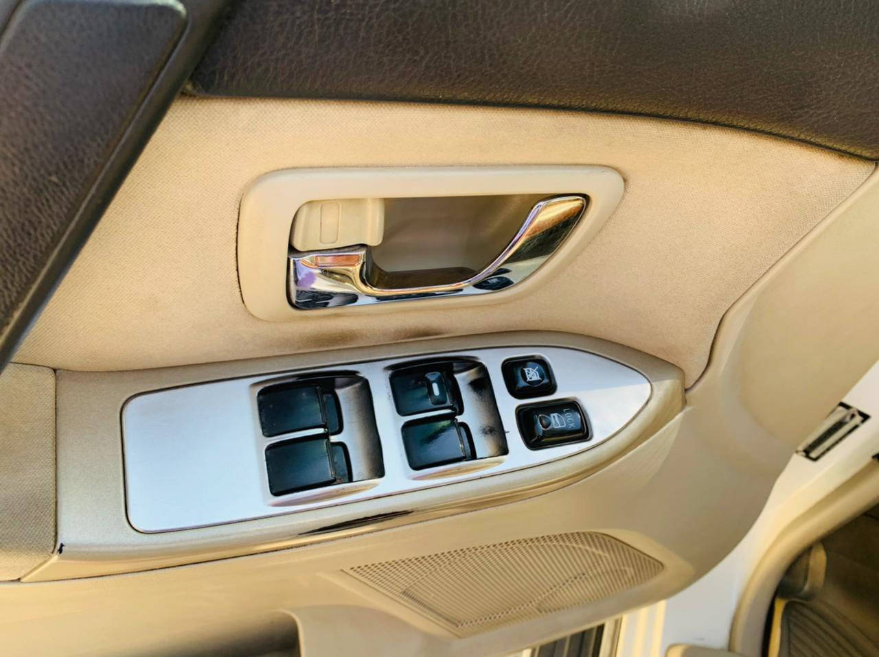 السلام عليكم
للبيع :
*سيارة باجيرو 2007 مكفولة كفالة عامه
الموصفات:
-محرك 3000
-6 سلندر
-حساس خلفي
-مري شفط 
-شاشة 
-جلد
-تحكم استيرن
-سنتر لوك
-تخم تاير جديد
-باتري جديد
مكان السيارة كربلاء معروضةب110 وبيه مجال قليل
للاستفسار ***********
