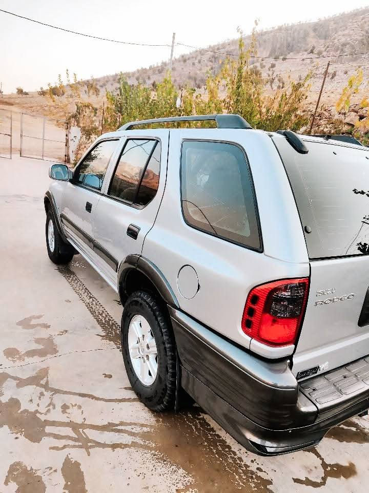 لەسەر وزحی شەریکەیە لۆک لۆک دعامی لو دعامی بەشەرت 178 هەزار حقیقی رۆیشتووە سیستم غاز ایتالی کێر و مەکینەی اوروبی تازە بەستراوە تەبرید دەبل بەرشوت تعدیل سورعە ABS چوار تایە و ویلی نوێ بەستراوە بێش و بشتی کامل سێرفز کراوە فعس و هزەی تازە کراوە دوو بارجەی بەس بەمە لەسەر کال بوونەوە بێ لێدران سعر 75$ أربيل, العراق


**إذا كنت صاحب هذا الإعلان وتريد حذفه لأي سبب، رجاءا أرسل رسالة إلى الدعم الفني**