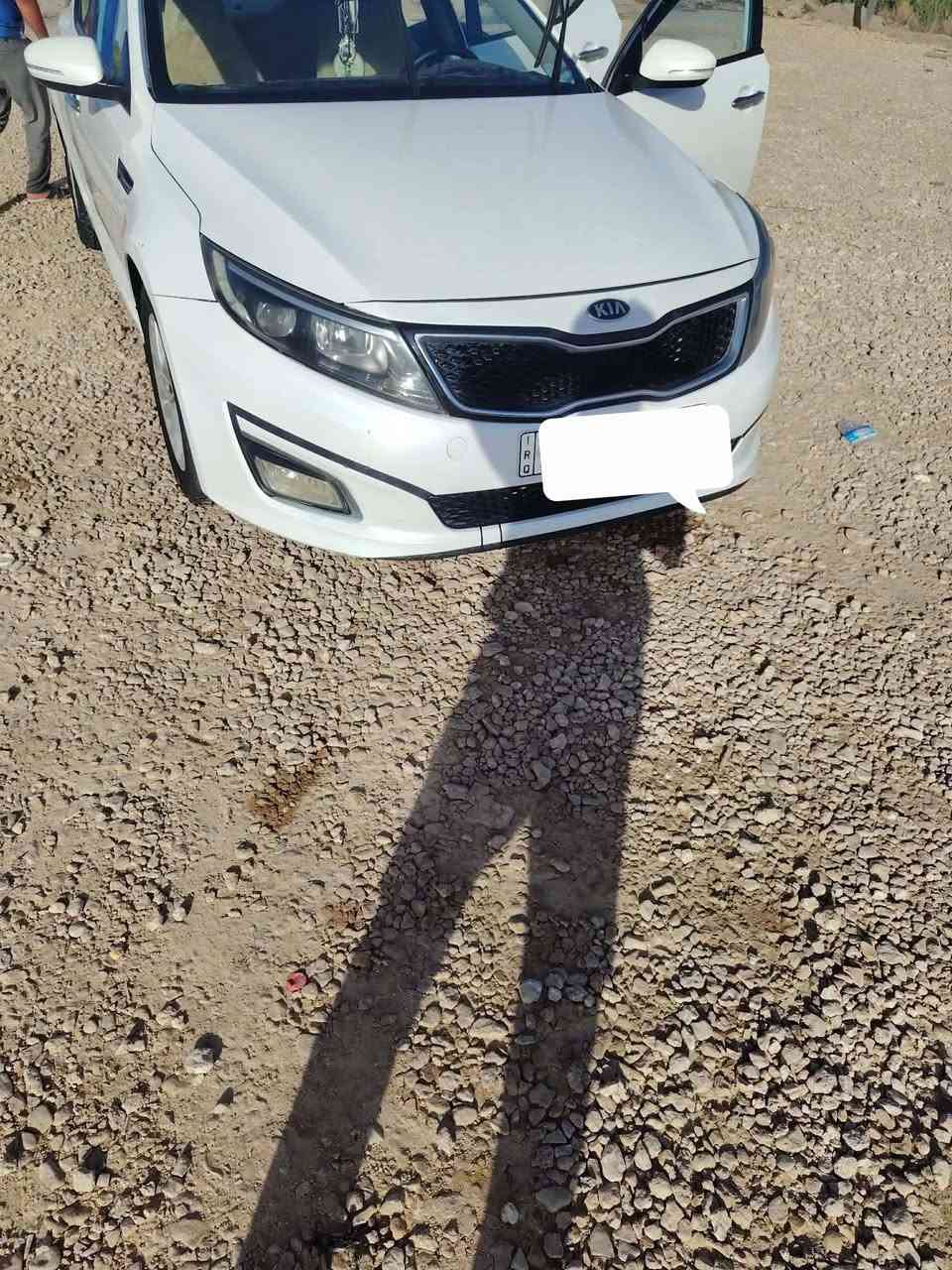 السلام عليكم
اوبتما خليجي 14 شكل 15
مكفوله كفاله عامه 
مكينه 2000 دوش 
لوحتها قادسيه انكليزي بأسمي 
مكان السياره الديوانيه
***********

