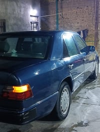 مرسيدس دب1 • مديل ١٩٨٧ • مرخصة بغداد