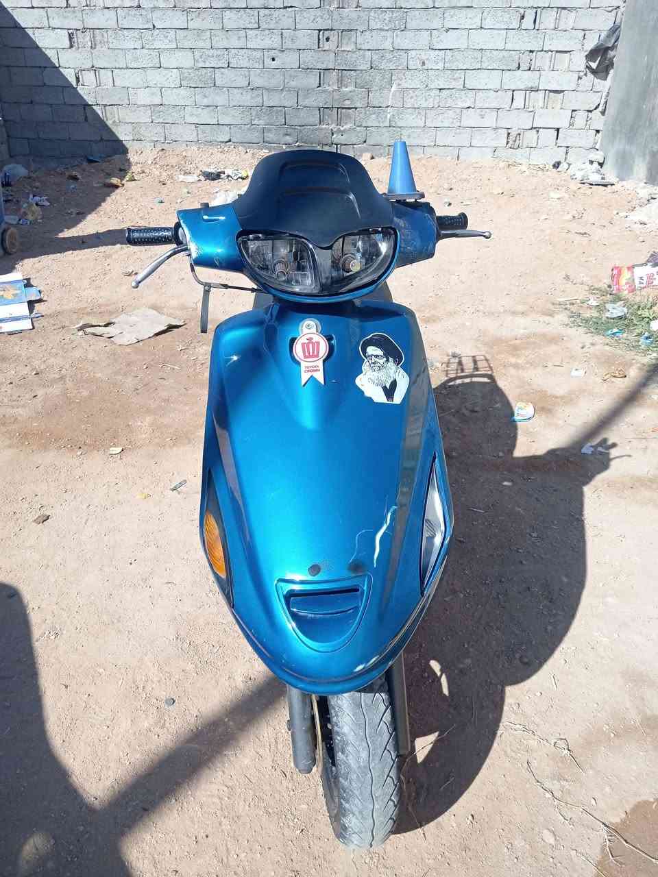 فراشه فحل دسك مجفته مره وحده وغراض كله TM محركهه يخبل شلعه زينن ناقصهه فقط كهربأيات الدراجه السعر 275 وبيهه مجال للعزاز ***********رقم الهاتف العنوان نجف رضويه
