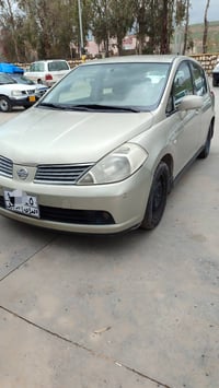 نيسان تيدا • ٢٠٠٨ • كويسينجاك