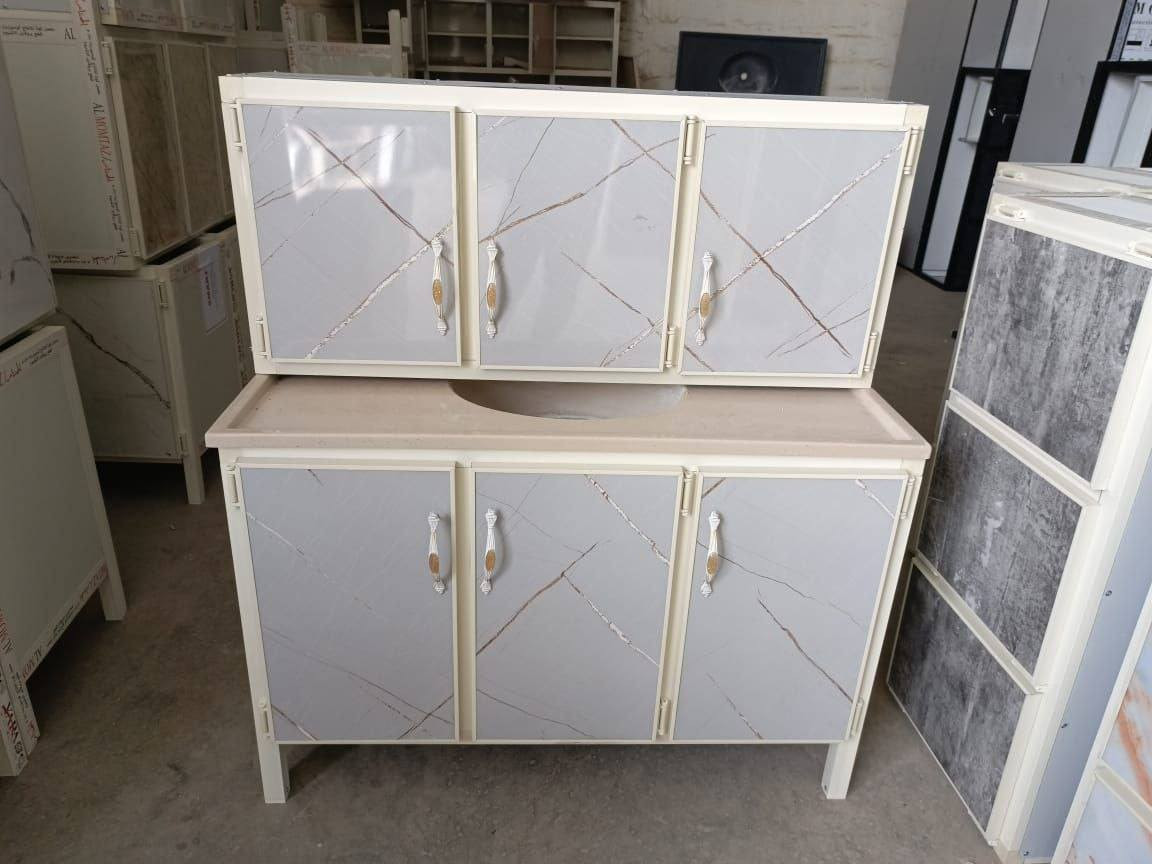 سنك مع ملحق قياس متر وعشرين المغسله مرمر 
 السعر 160 الف


**إذا كنت صاحب هذا الإعلان وتريد حذفه لأي سبب، رجاءا أرسل رسالة إلى الدعم الفني**