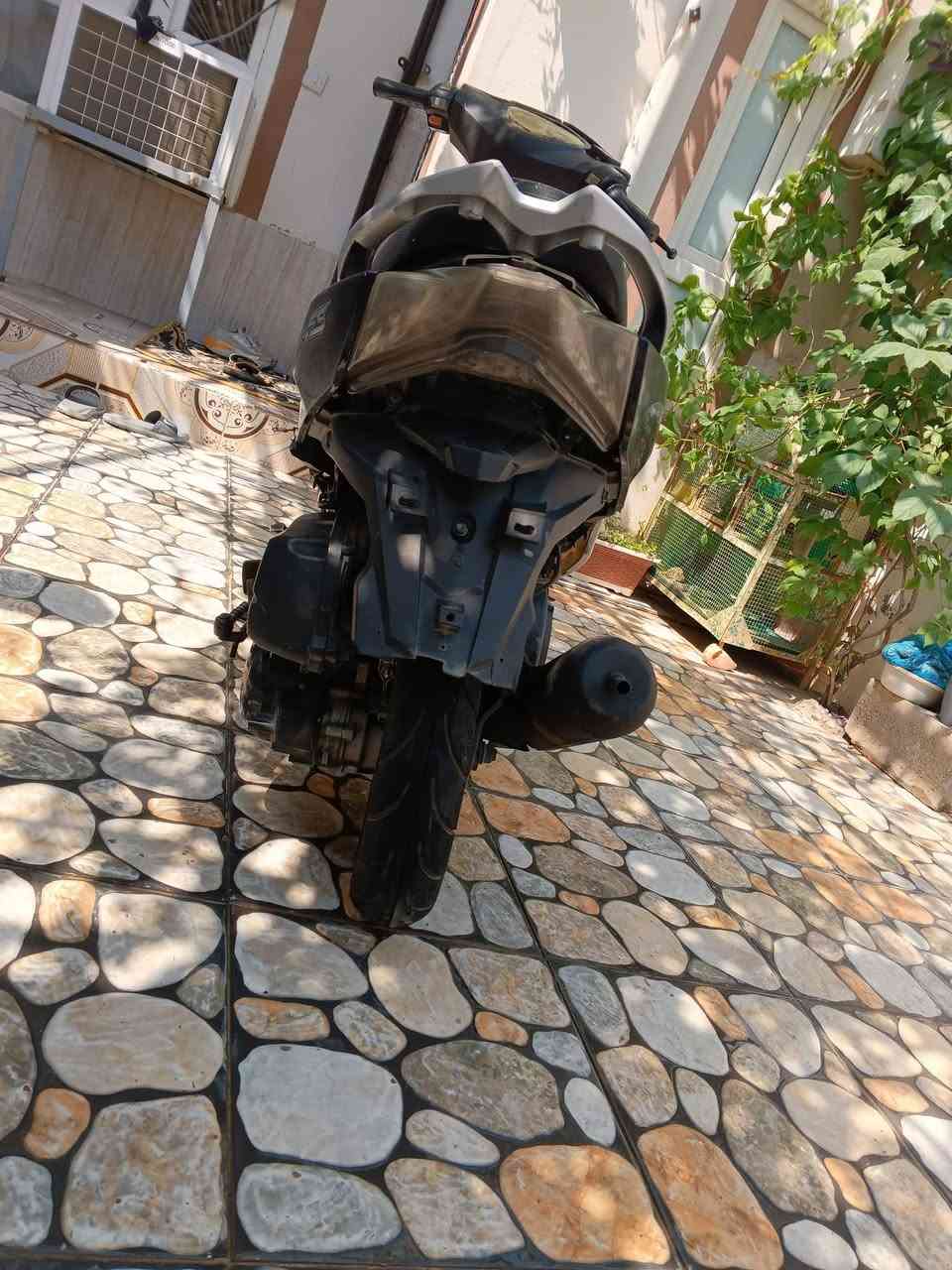 ماكس FS 2021   للبيع مكينه كفاله كهربائيات بشرط كامل نكره سلف بطاريه جديده تايرات جديد شلعه ومعدل مكان كركوك قادسيه سعر ( 250) وبي مجال حك الجيه.رقم ***********
