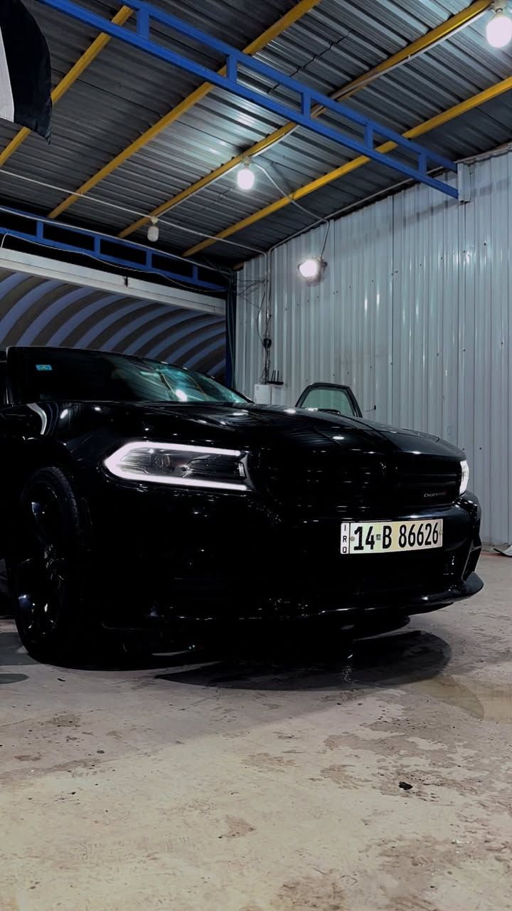 جارجر 2022 وارد امريكي لون اسود رقم بصره باسمي تحويل ثاني يوم شرط مواصفات SXT فول فول عدا الفتحه نقط عمياء حساسات امامي خلفي ذاكره خزن كررسي . تدفئه وتبريد كراسي كراسي جلد حضن سياره جديده بمعنه االكلمه لله شاهد السياره مغلف البچم والبنيد والمراييات الجانبيه ppf يم اوراكول ضمان 10 سنوات السياره بجم كبس  الحادث فقط باب خلفي وجبت الهه باب بلادي شديته وشوي بارد بالجاملغ صفحه الباب نفسه باقي السياره كفاله عامه الممشى 49 الف كيلو فقط شرط الفحص  
  الشراي يخابر ويشلع عيوني 
***********
