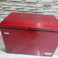 المجمده 200 وبيها مجال   العارضه 250   المعرض الخشب تسكام ب130 وبي مجا...