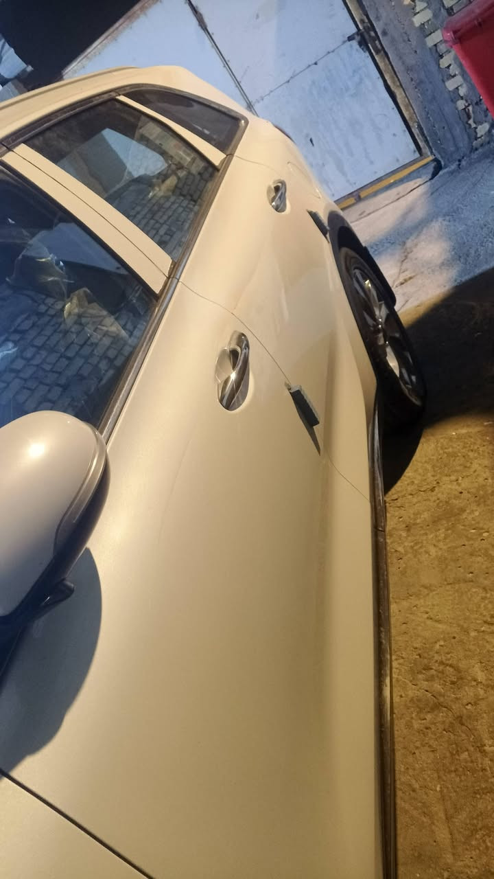 سورنتو 2018 شكل ال 20
مكفوله ما عدى شخط بلباب 
كير 8نمر سياره نضيفه كلش مواصفات معروفه V6 سته سلندر محرك 3500 سبعه راكب 
3قطع تبريد ترحيب مري شفط بصمتين وياها
بسمي السياره
‏‪***********‬‏
***********
