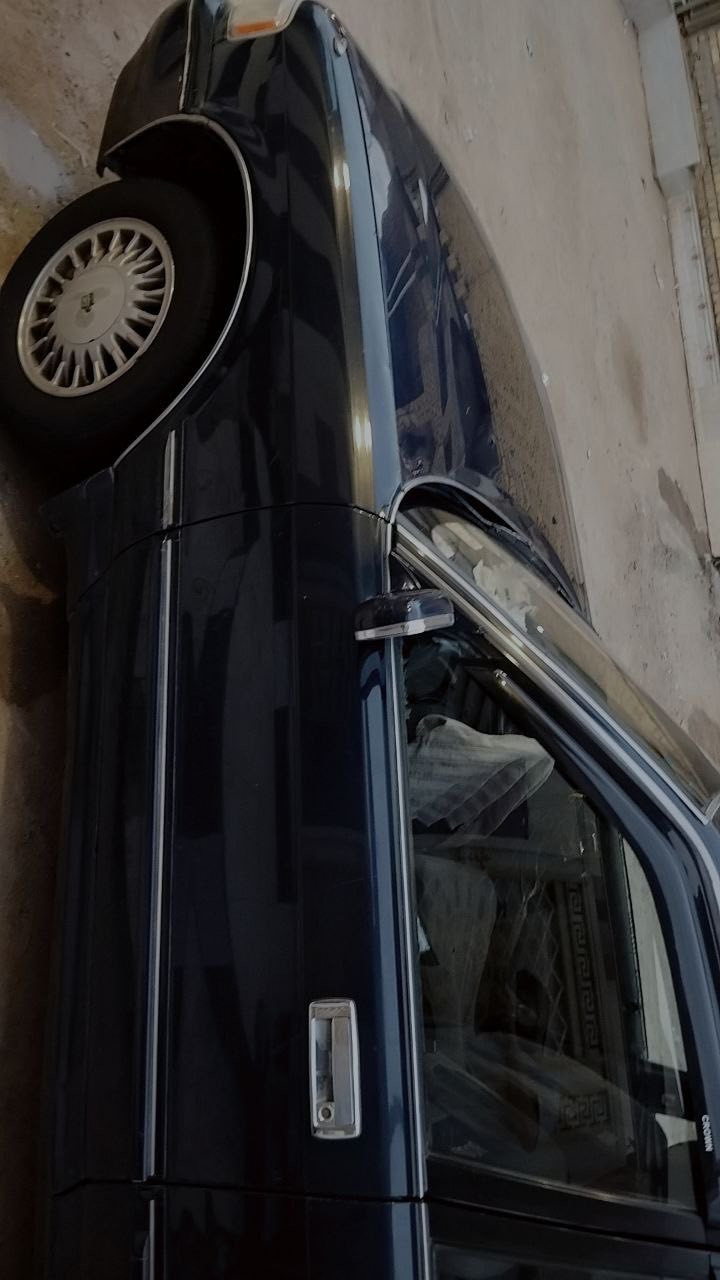 السلام عليكم
سياره ارنب كراون موديل ٩٥ 
سياره مكفوله كفاله عامه من الكص والنقل والضربه والصبغ
والصوليات مكينه2500 vvt
مكينه وكير حاويه شرط 
السياره جاهزه من كلهن كفاله عامه 
تخم تاير جديد غرفه جديده
حداديه جديده كهربائيات شغاله كشنات 4 كهرباء 
تبريد ثلج 
السياره مال جناي وأحلى من الصور ماذب عليه ربع 
السياره احلى من الصور 
السعر 85قفل مراوس حسب القناعه
الاستفسار  ***********
المكان ناصريه سوق الشيوخ
