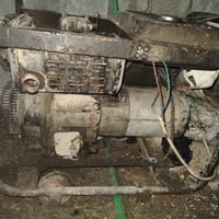 مولده 20امبير للبيع ()07716919038