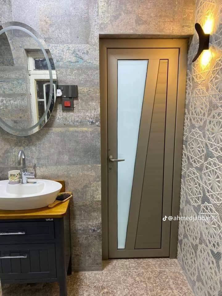 نعمل في جميع انواع الالمنيوم
موقعنه في العظميه شارع عمر 
مجاور كباب النعمان 
ونعمل في المحجرات 
والبواب الألمنيوم 
وبحدث التصاميم 
***********
