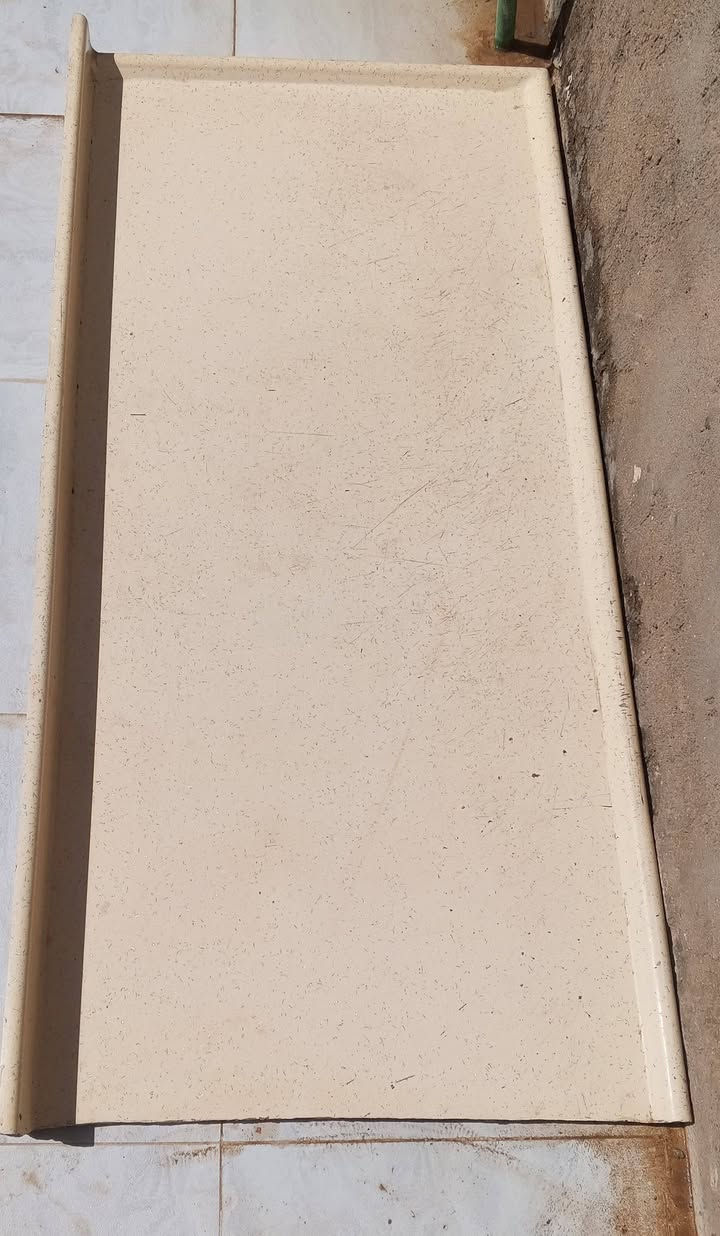 سنكي مرمر حوضين الثقيل مستخدم قليل  150 الطول. العرض 60 سم.  مع. ميز توصاله 125 الطول العرض. 60. سنتي متر.  السعر. ١٢٥ الف.


**إذا كنت صاحب هذا الإعلان وتريد حذفه لأي سبب، رجاءا أرسل رسالة إلى الدعم الفني**