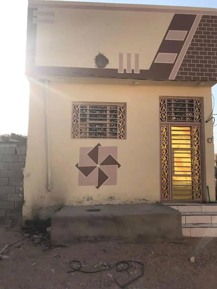 بيت بالنداء رقم دار 57450 
صب طابوك جمهوري بناء جناي
 الايجار 175وبي مجال 
اما سعر البيع47وبي مجال 
للاستفسار ***********
