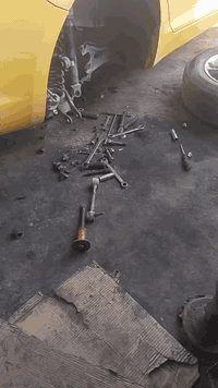 حداد سيارات • جند المجهول • شارع الاطباء