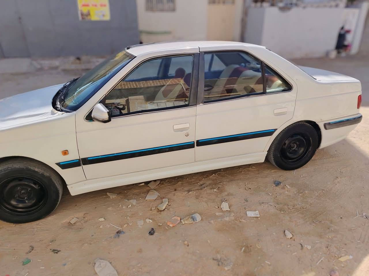 سلام عليكم ورحمه الله
بيجو بارص مديل 2015  السعر 45 وييه مجال قليل
قطعتين صبغ اثر شخوط مكفولة من ضربة القوية باب سايق وباب الورا عكس السايق بس صبغ
تبريد ما بيه شي بس صوندة مال كمبريسر تبدلها وشغل منظومة مكفولة
رقم قادسية راعيها بنجف 
سنويتها لل27 
گير مكينة كفولات بيها مكينة مديل 2025

تخم تاير جديد 
باتري جديد سيارة جديدة حيل ما متعوبة 

 ***********
