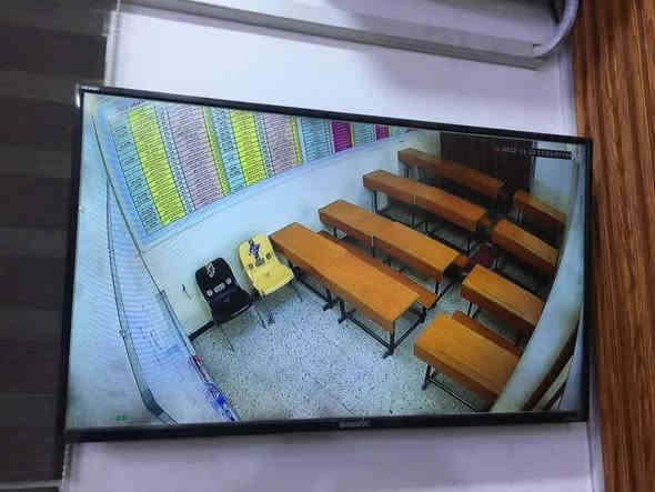 اعمالنا في بغداد اعادة تنصيب وترتيب
منظومة دهوا اصلي مع العمل بترتيب ومهنية
لمزيد من المعلومات مراسلتنا على الخاص او الاتصال 
***********

مواصفات المنظومة
🟩كاميرات دهوا اصلي صوت وصورة وعادي شرط الاصلي 
🟦جهاز ديفيار 16 جنل دهوا اصلي يشغل كل انواع الكاميرات 
     ويدعم اللغة العربية وتسجيل الصوت.
🟪كيبل مسلح ونحاس
⬛️هارد خزن اصلي
🟨جهاز يو بي اس ليثيوم نوع فانك
🟥راك حديد لحفظ المنظومة وتعطي شكل لائق 
🟩ربط المنظومة ببرنامج خاص على الموبايل
🟪تسليك الكيبلات والعمل بحرفية وترتيب
