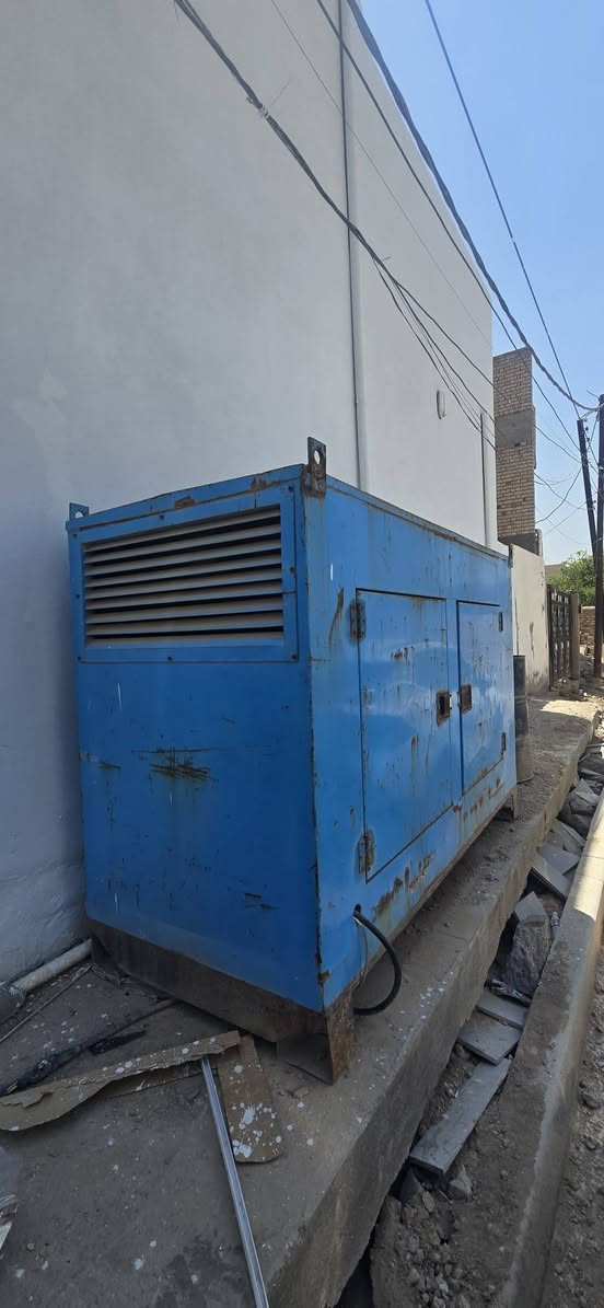 مولدة 30 kv انكليزي
كاتم 100% نظيفه جداً
مشغلها ايام معدوده
محرك نظيف جدا
السعر 45 وبيها مجال بسيط
مكانها حله
***********
