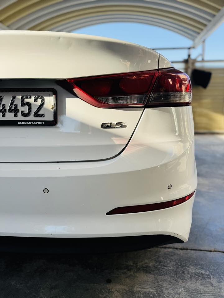 سلام عليكم 

للبيع هونداي النترا. 2017خليجي
شركة الكاصد  فول موصفات للأخير 
سياره جديده بمعنى الكلمة كلها بوضع شركه ماشيه100 آلاف حقيقي
مكفوله كفاله عامه لا صبغ ولا تبديل 
سلايد
فتحه سقف 
مري كهرباء 
حساس امامي خلفي كامره 
انظمه قياده كشنات جلد 
داخل صاج
هوايه موصفات بيها فول الفول 
مكينه. 2.0 دوش مامفتوحه
رقم بغداد نكليزي  مشروع وطني 

السعر   147. وبيها مجال للشراي
لاتصال رقم الهاتف***********

مكان السياره كربلاء قرب لامام عون 📍
