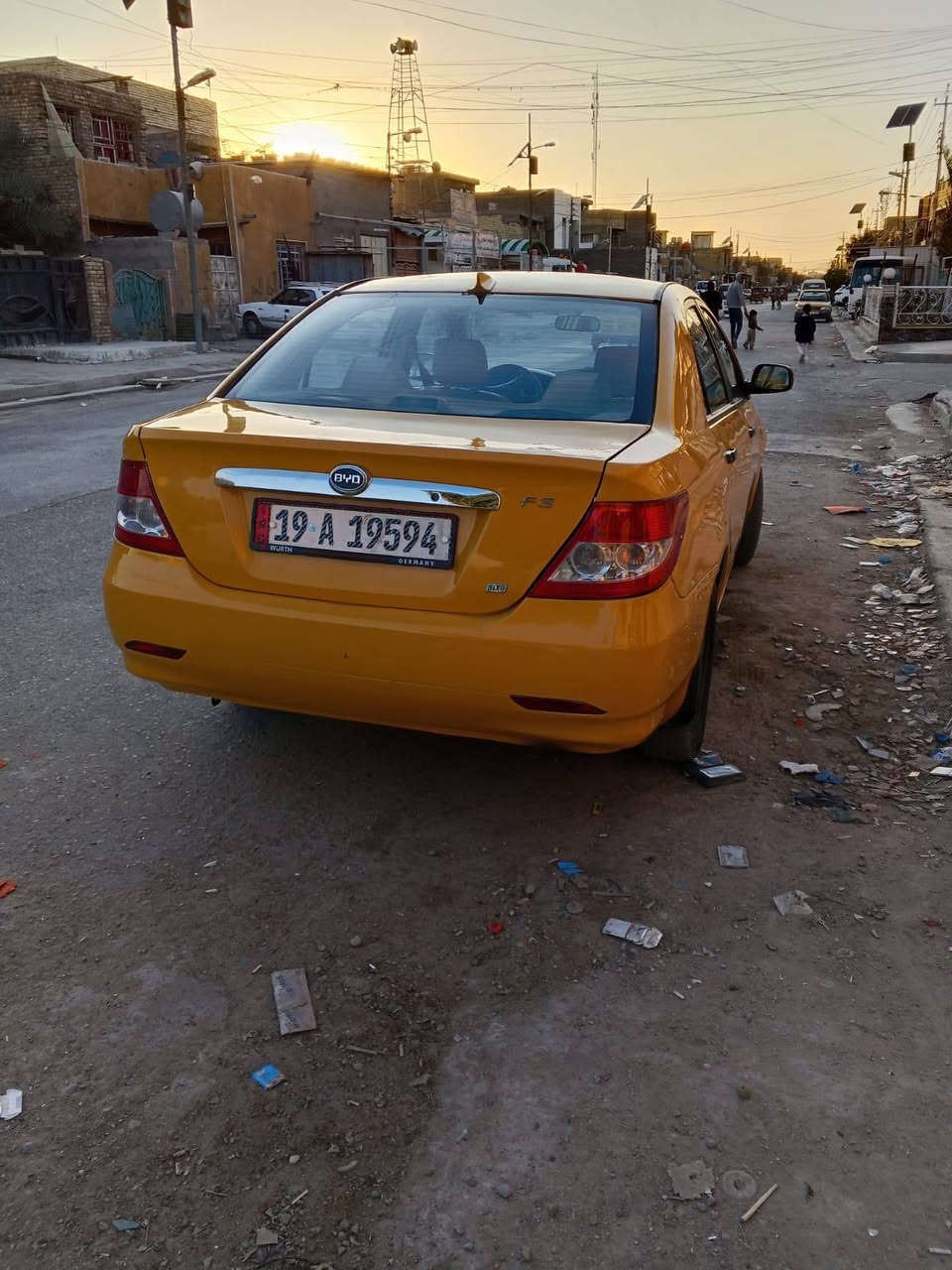 بي واي دي للبيع موديل 2011 رقم كربلاء الإنكليزي سياره مكينه كير جدد السعر 50 ورقه وبيها مجال الاتصال على الرقم ***********
